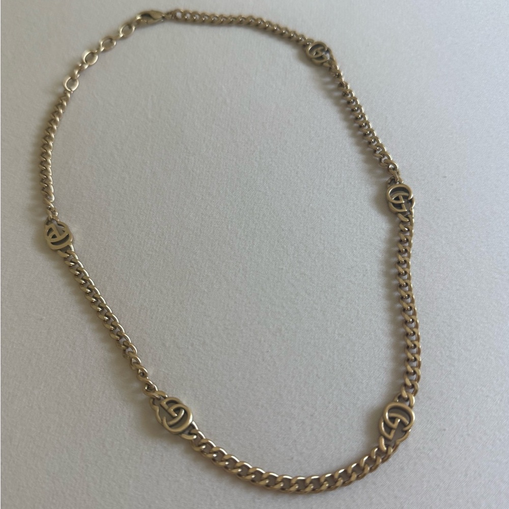 Authentic 18k gold plated Gucci GG necklace - Picture 2 of 4